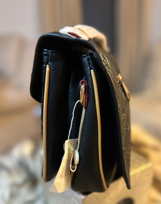 Black Pochette handbag